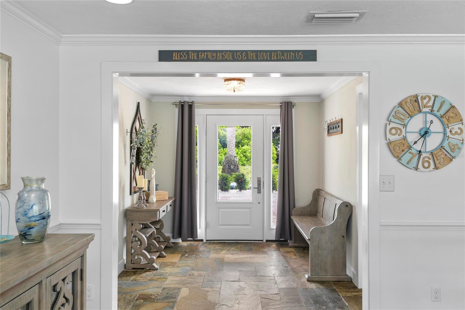 232 QUAY ASSISI