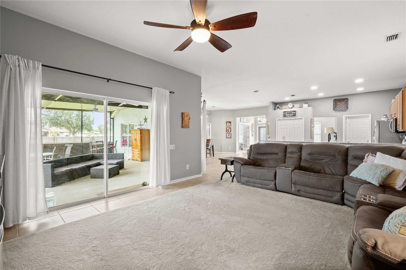 AVONDALE GROVES - Residential