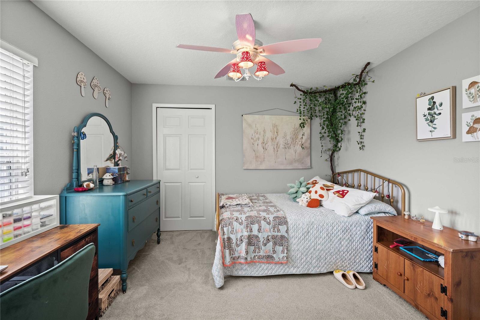 AVONDALE GROVES - Residential