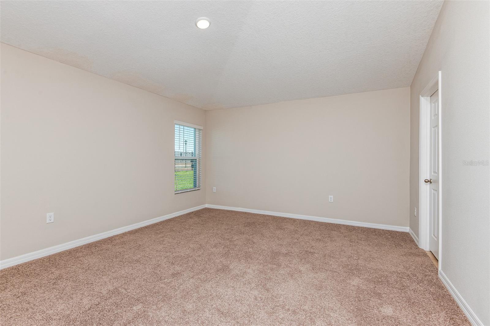 36936 SAGEMOOR DRIVE