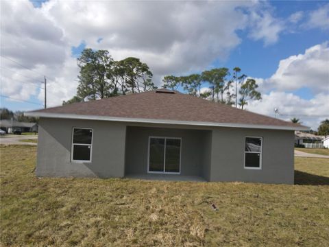 A home in PORT CHARLOTTE