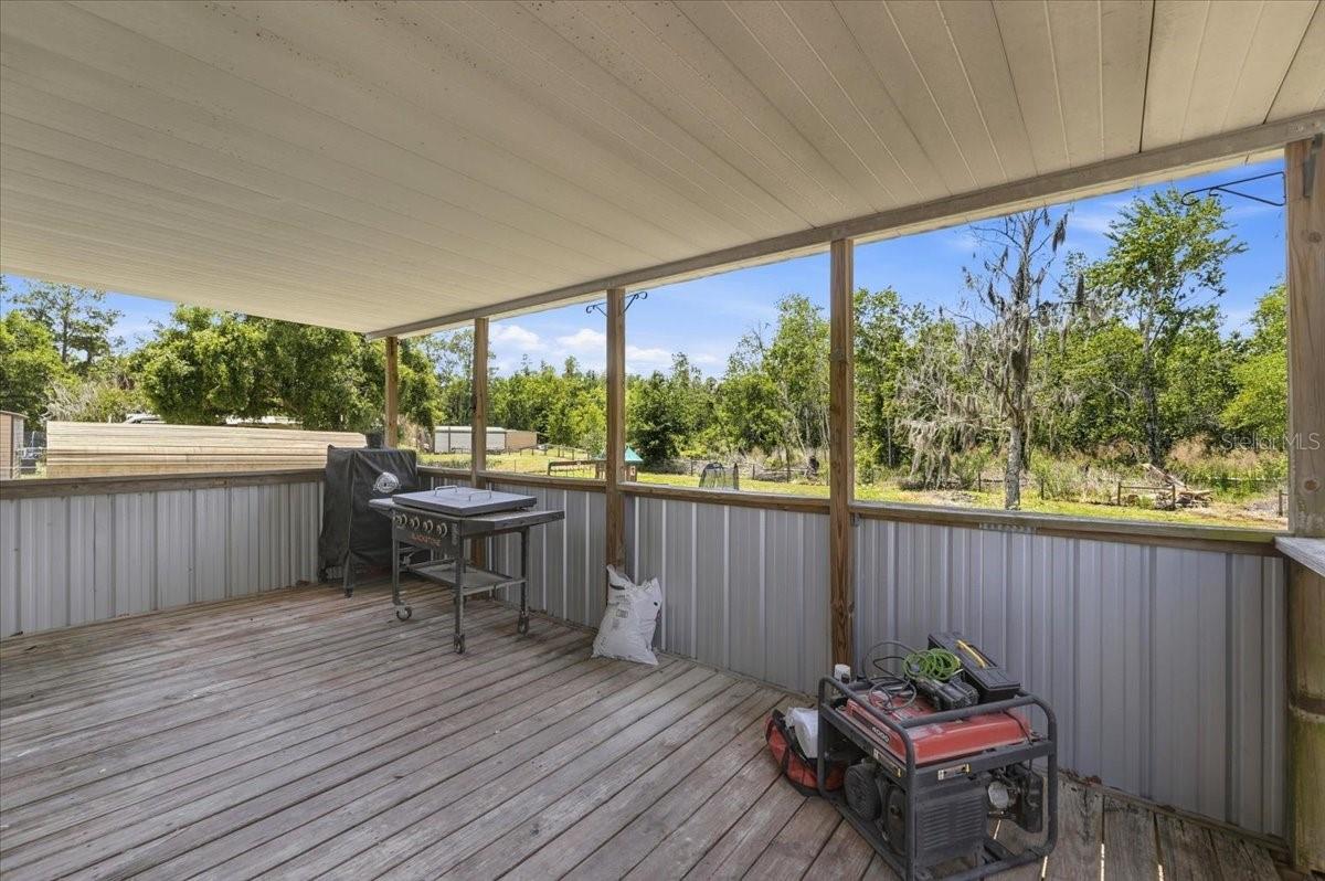 WOODS RANCHING & FARMING TRACTS - Residential
