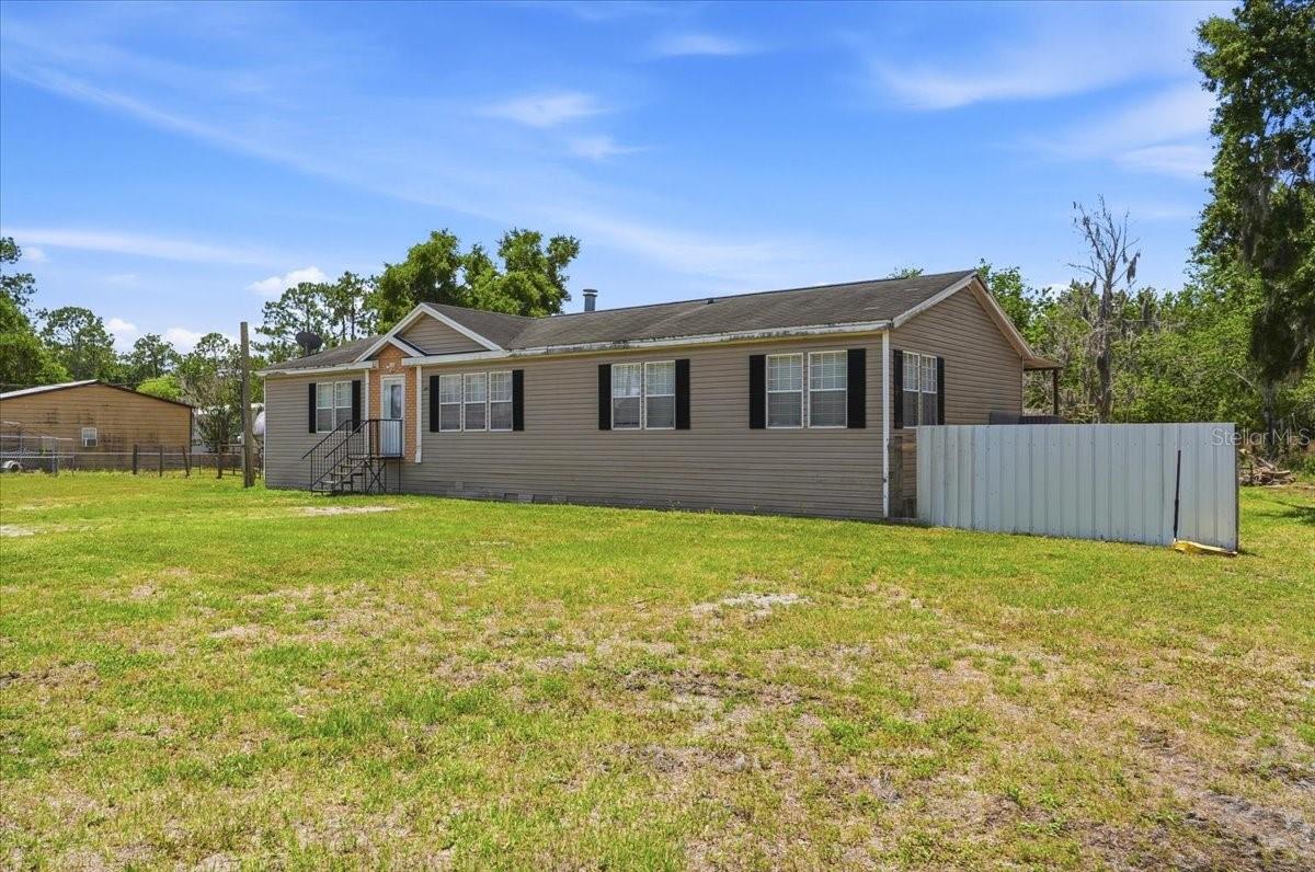 WOODS RANCHING & FARMING TRACTS - Residential