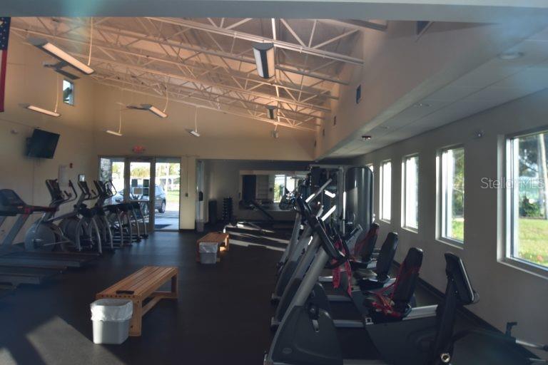 VENICE ISLE - Residential Lease