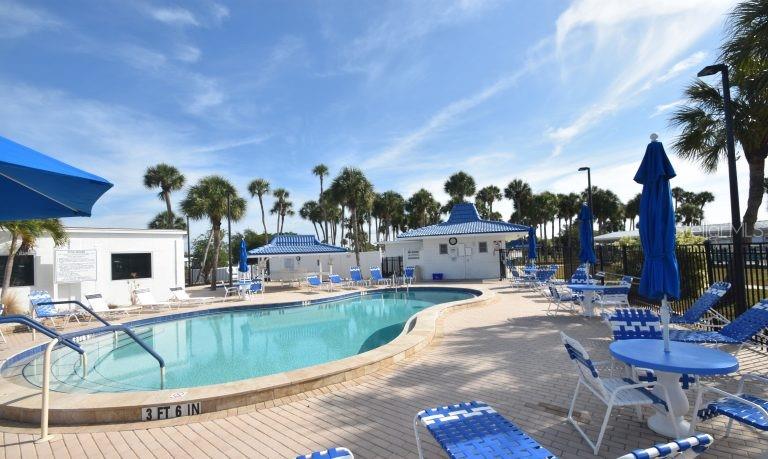 VENICE ISLE - Residential Lease