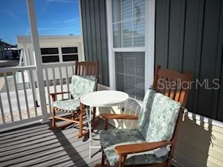 VENICE ISLE - Residential Lease