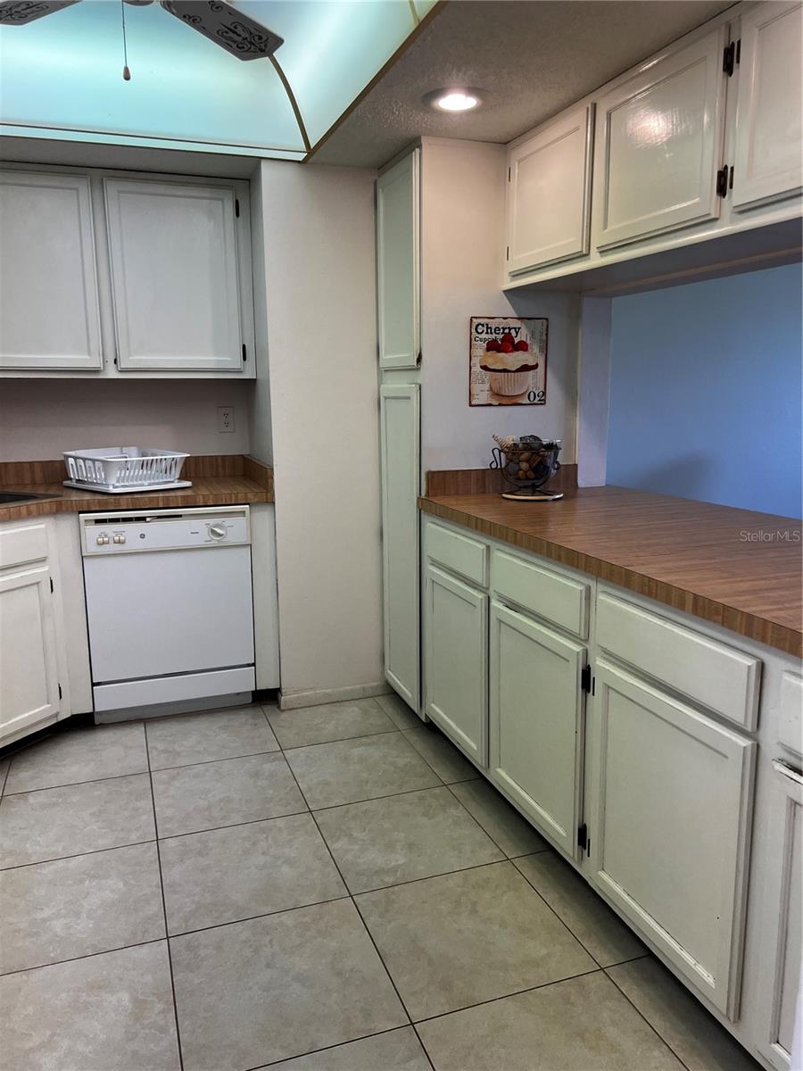 FAIRWAYS OF CAPRI PH 1 - Residential