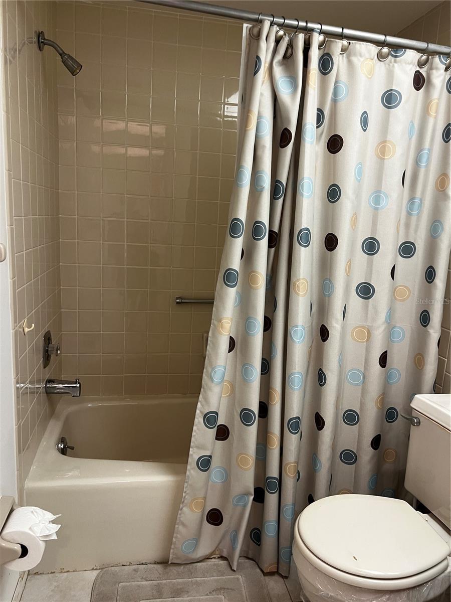 FAIRWAYS OF CAPRI PH 1 - Residential