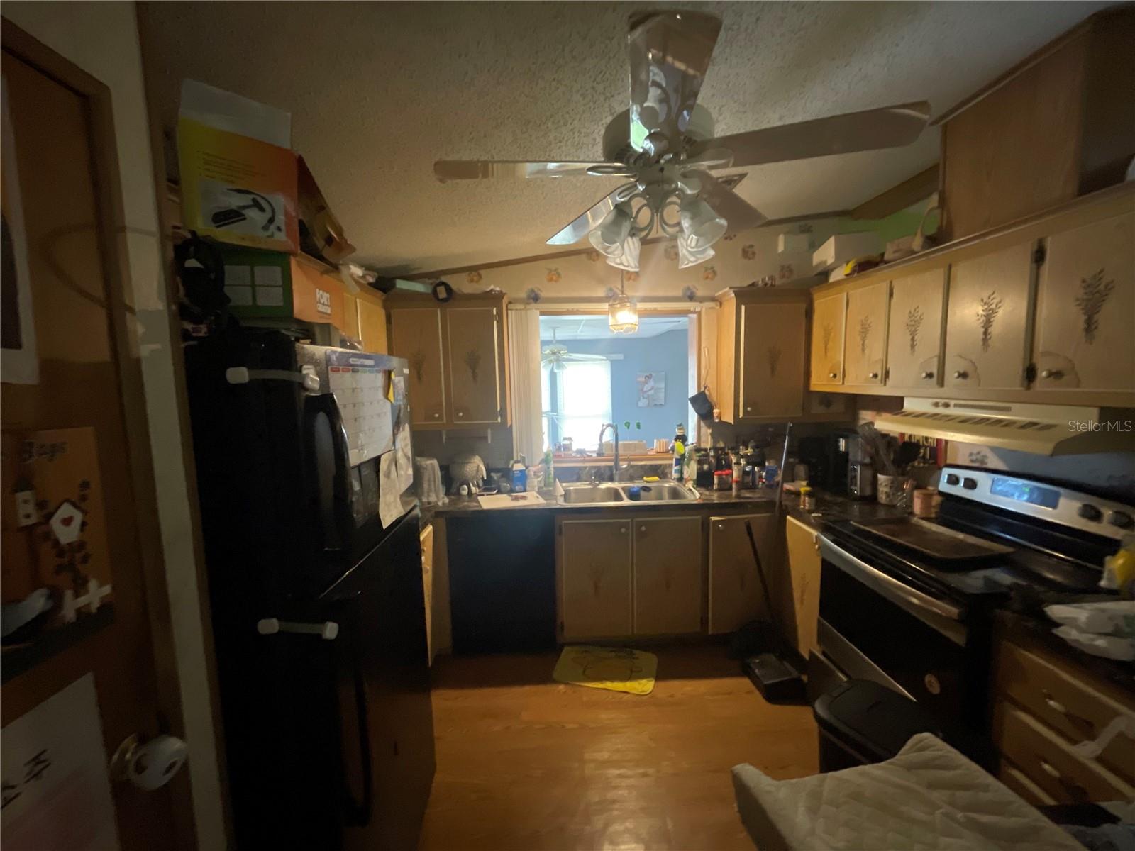 SHADOW BROOK MOBILE HOME UNIT 3A - Residential