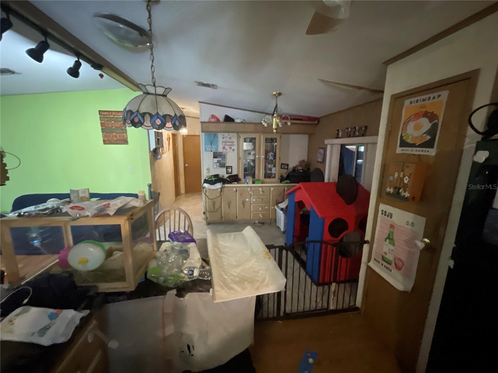 SHADOW BROOK MOBILE HOME UNIT 3A - Residential