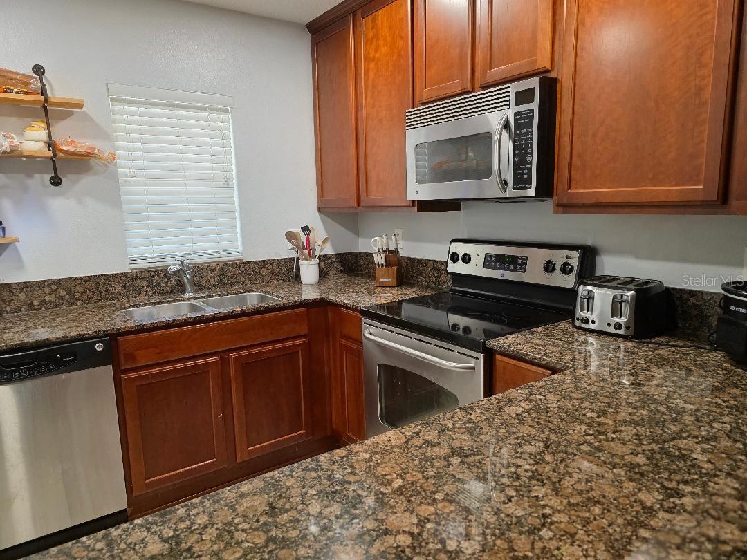 EILAND PARK TWNHMS - Residential