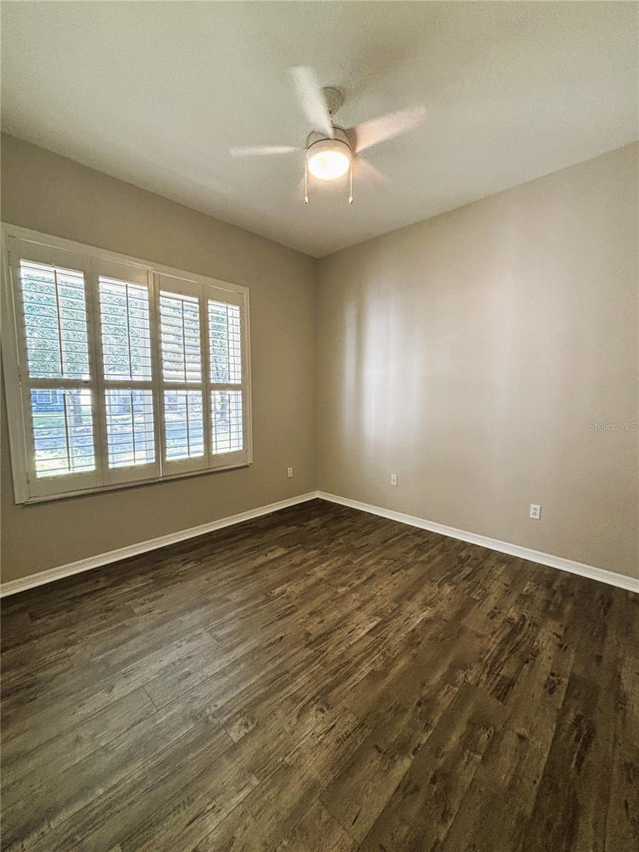 EAGLE CRK PH 01B - Residential Lease