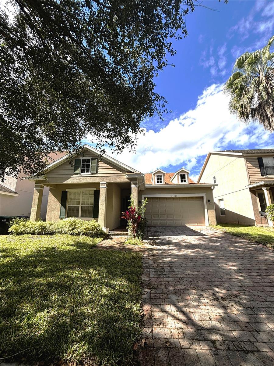 EAGLE CRK PH 01B - Residential Lease