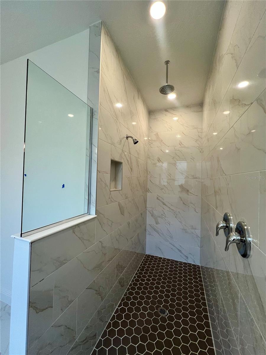 HILLS OF MINNEOLA - Residential