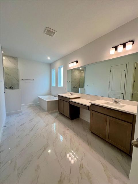 Tiny photo for 2200 Keystone Pass Pass, Minneola, FL 34715 (MLS # G5105663)