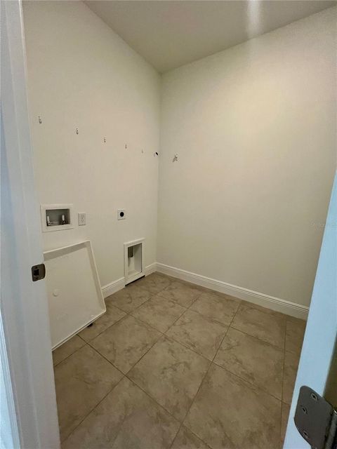 Tiny photo for 2200 Keystone Pass Pass, Minneola, FL 34715 (MLS # G5105663)