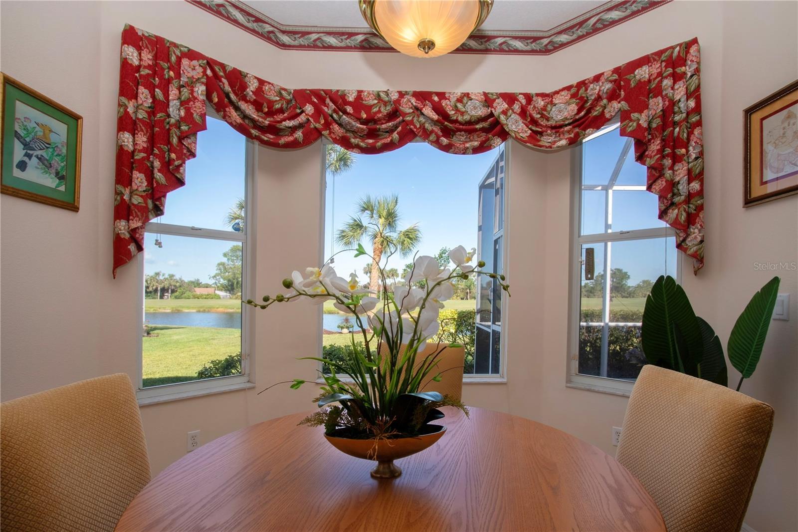 HERITAGE OAKS GOLF & COUNTRY CLUB - Residential