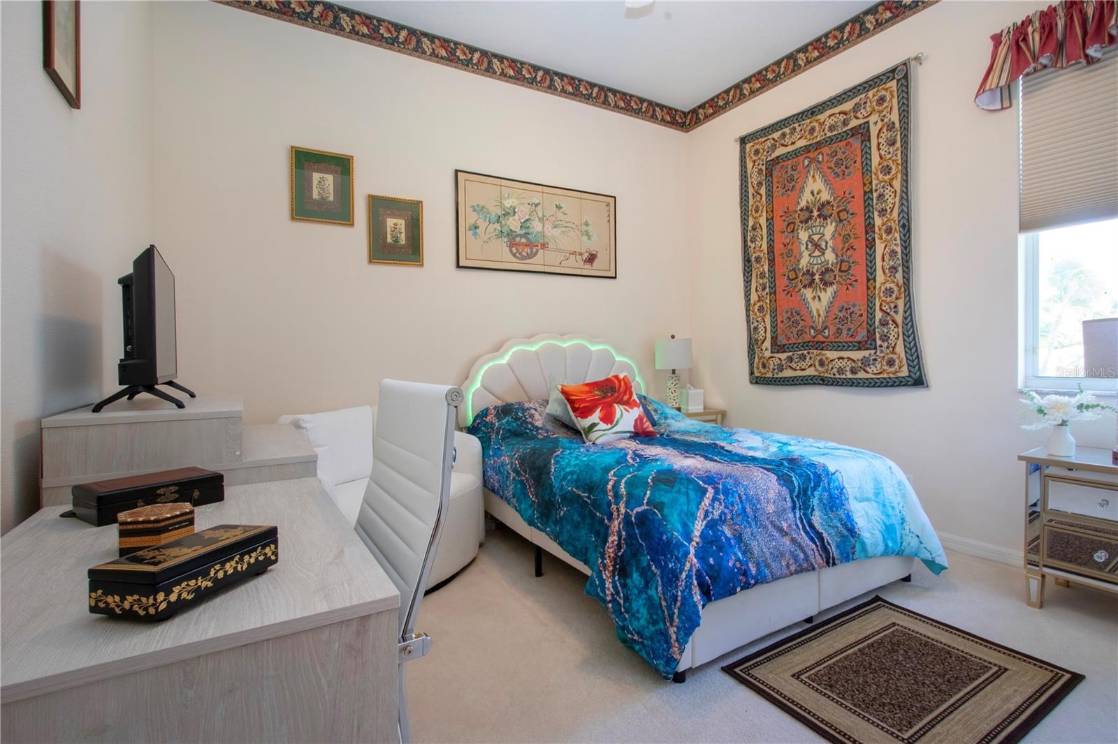 HERITAGE OAKS GOLF & COUNTRY CLUB - Residential