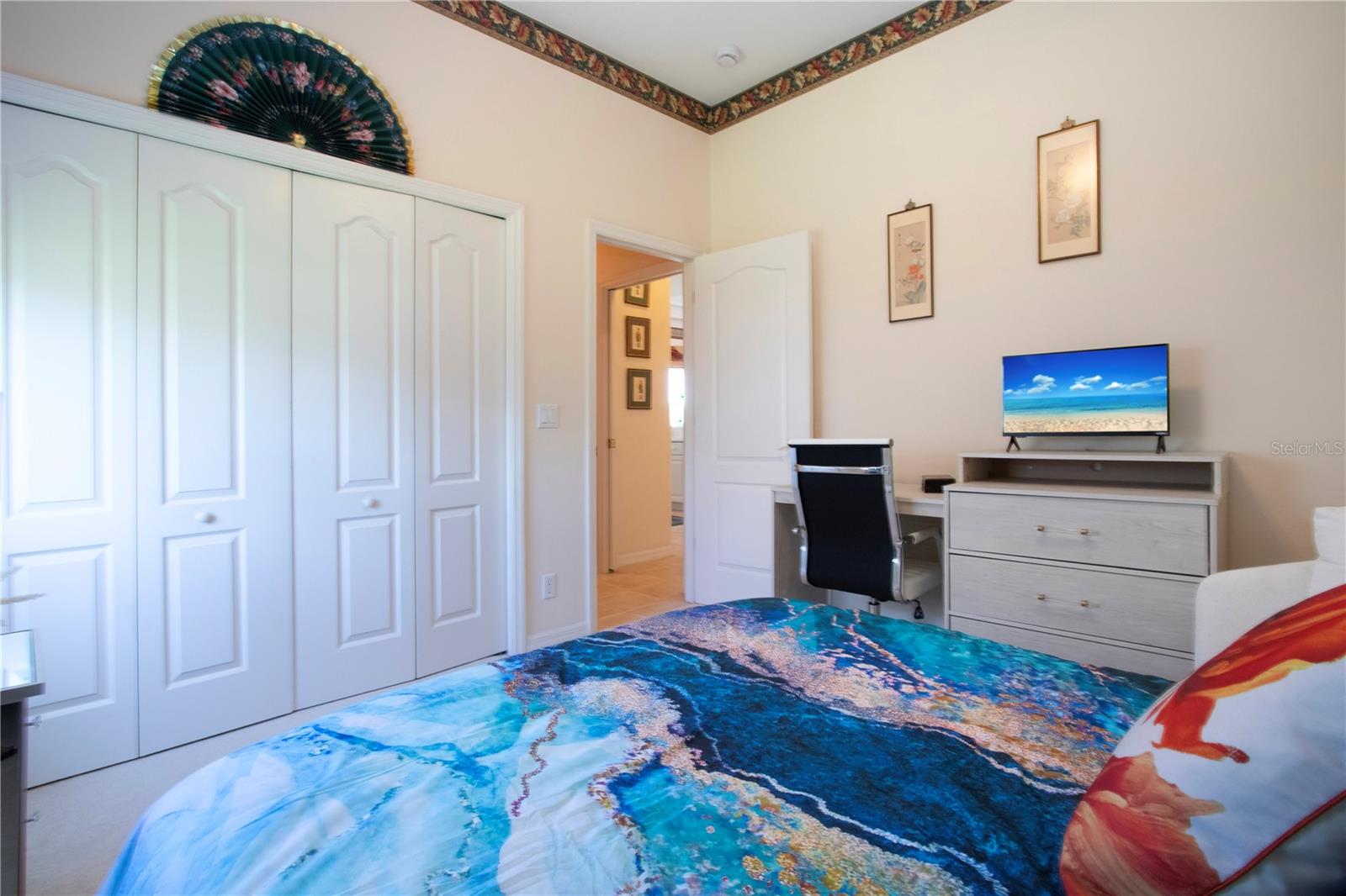 HERITAGE OAKS GOLF & COUNTRY CLUB - Residential