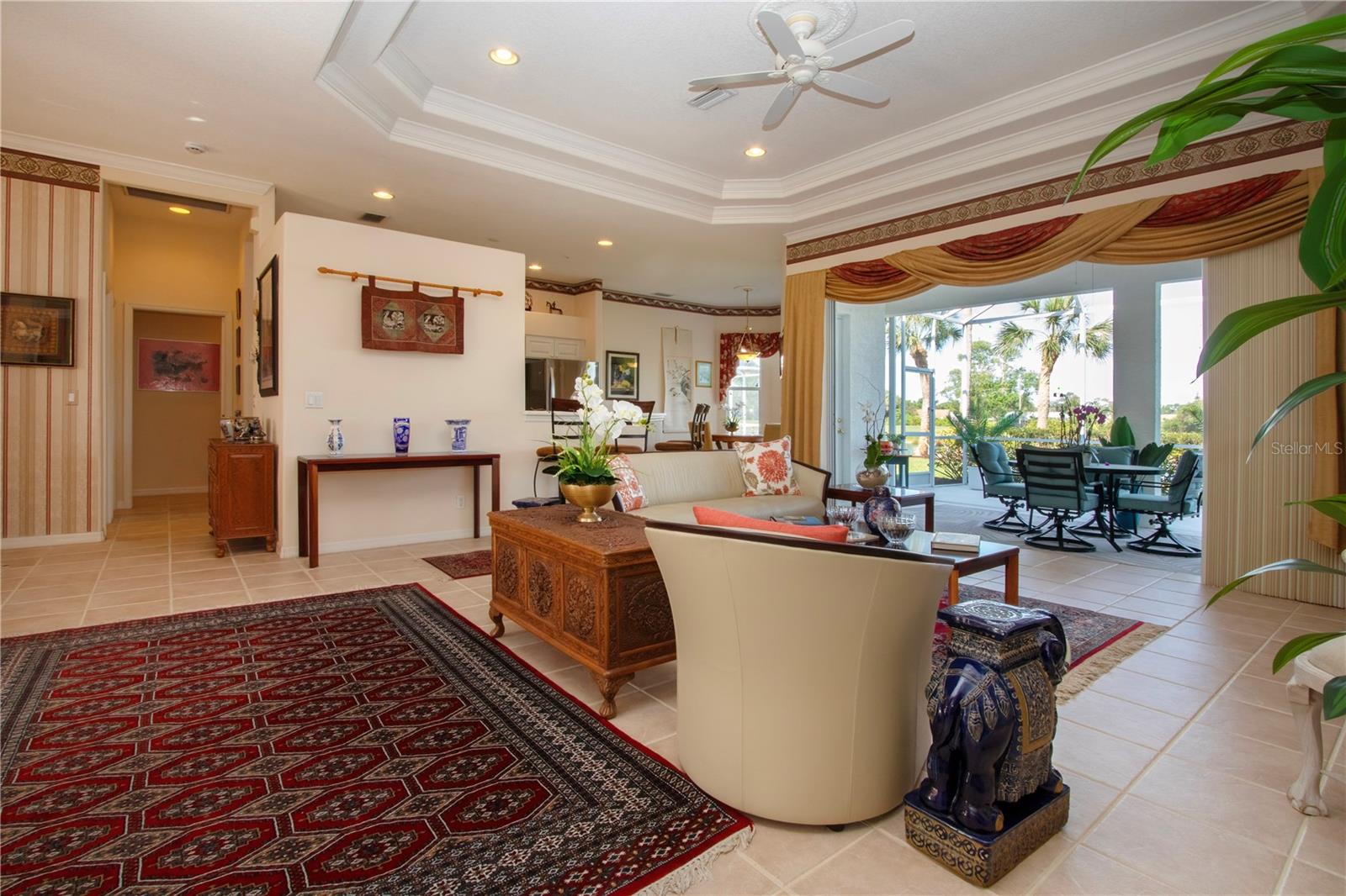 HERITAGE OAKS GOLF & COUNTRY CLUB - Residential