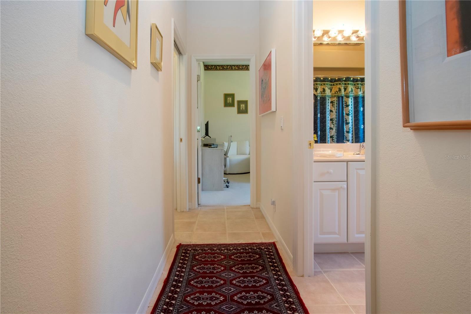 HERITAGE OAKS GOLF & COUNTRY CLUB - Residential