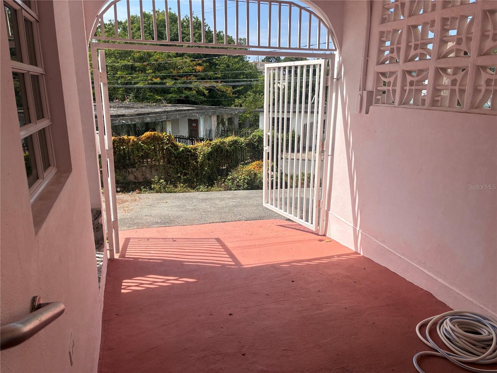 R-4 CASA DE ROSA