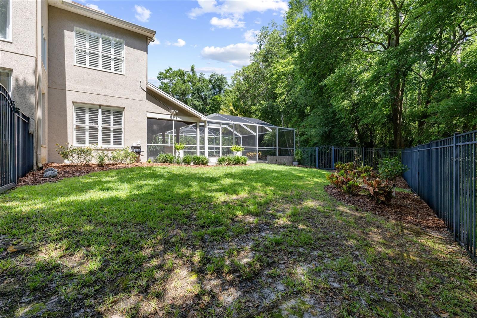 WESTCHASE - THE GREENS - Residential