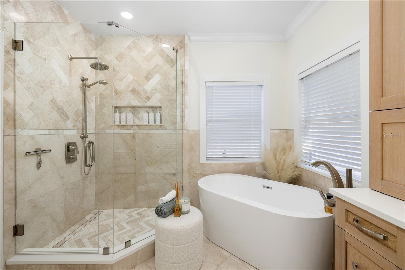 WESTCHASE - THE GREENS - Residential