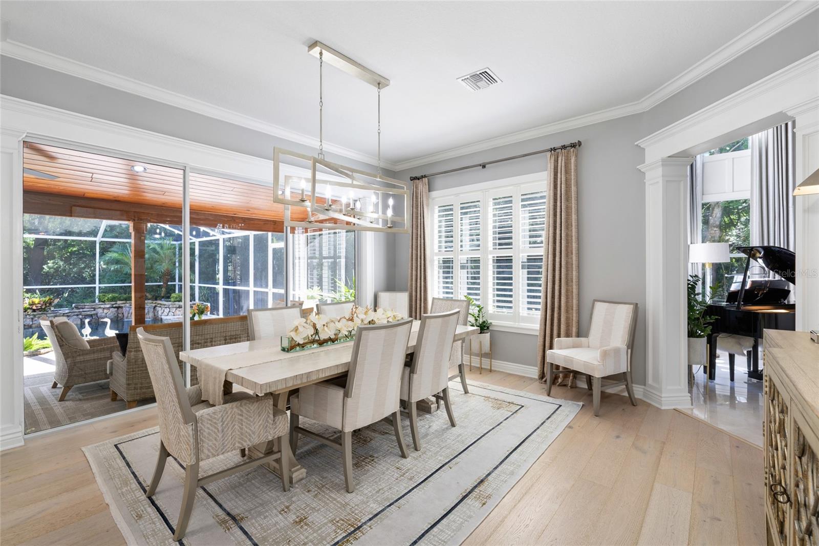 WESTCHASE - THE GREENS - Residential