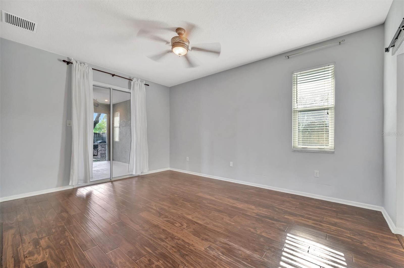 COLONY MEADOWS - Residential Lease