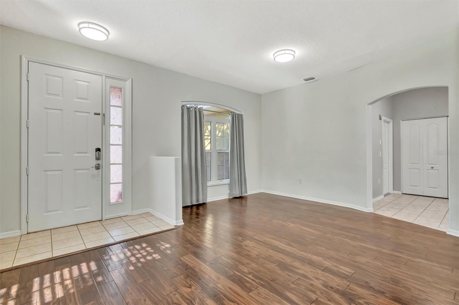 COLONY MEADOWS - Residential Lease