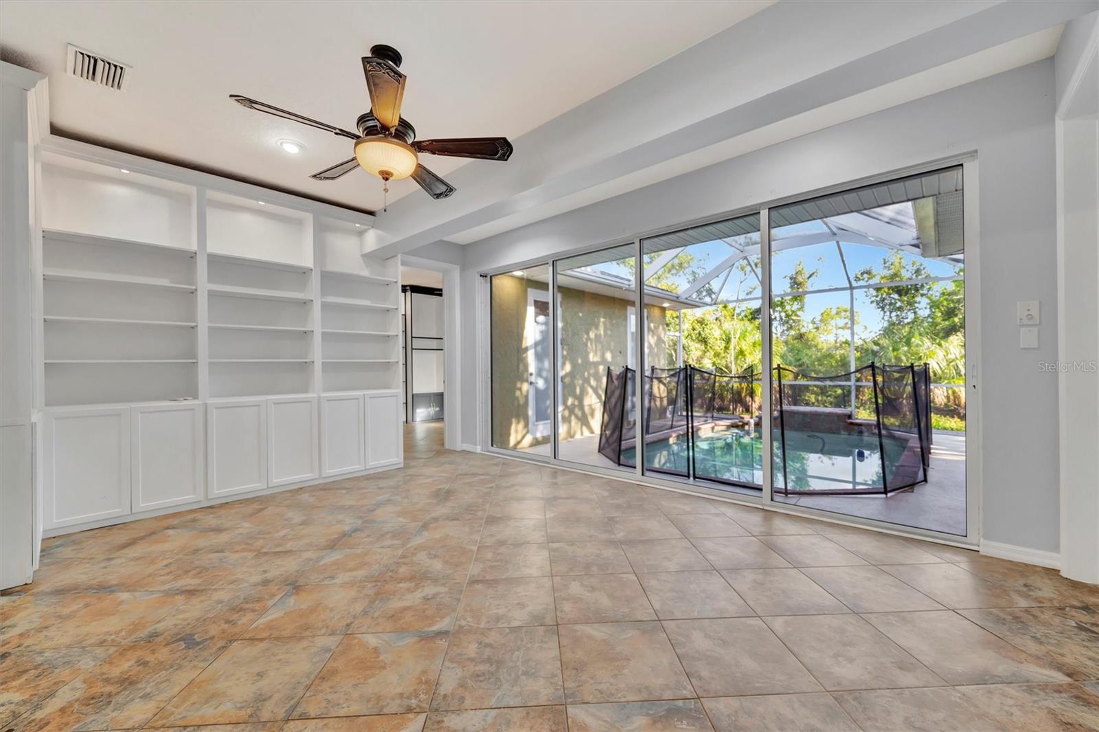 COLONY MEADOWS - Residential Lease