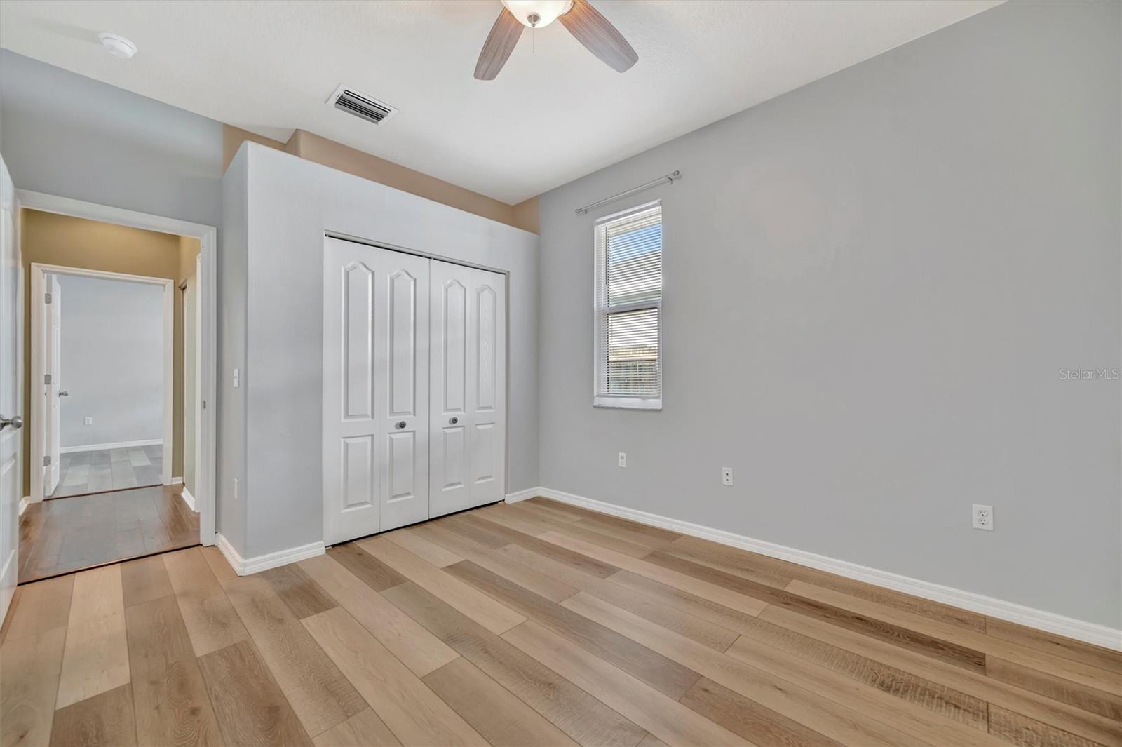 COLONY MEADOWS - Residential Lease