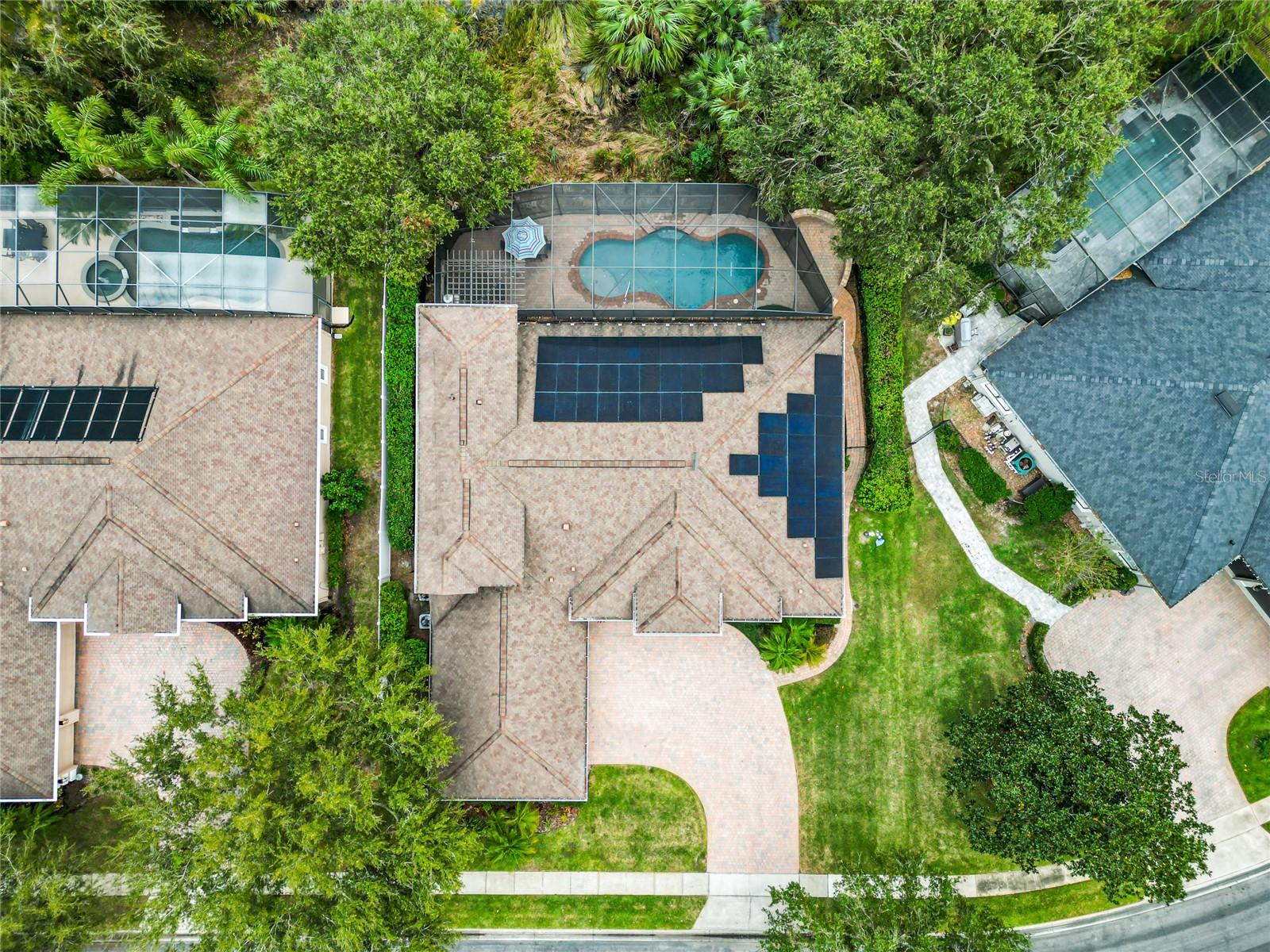 BUCKINGHAM ESTATES - Residential