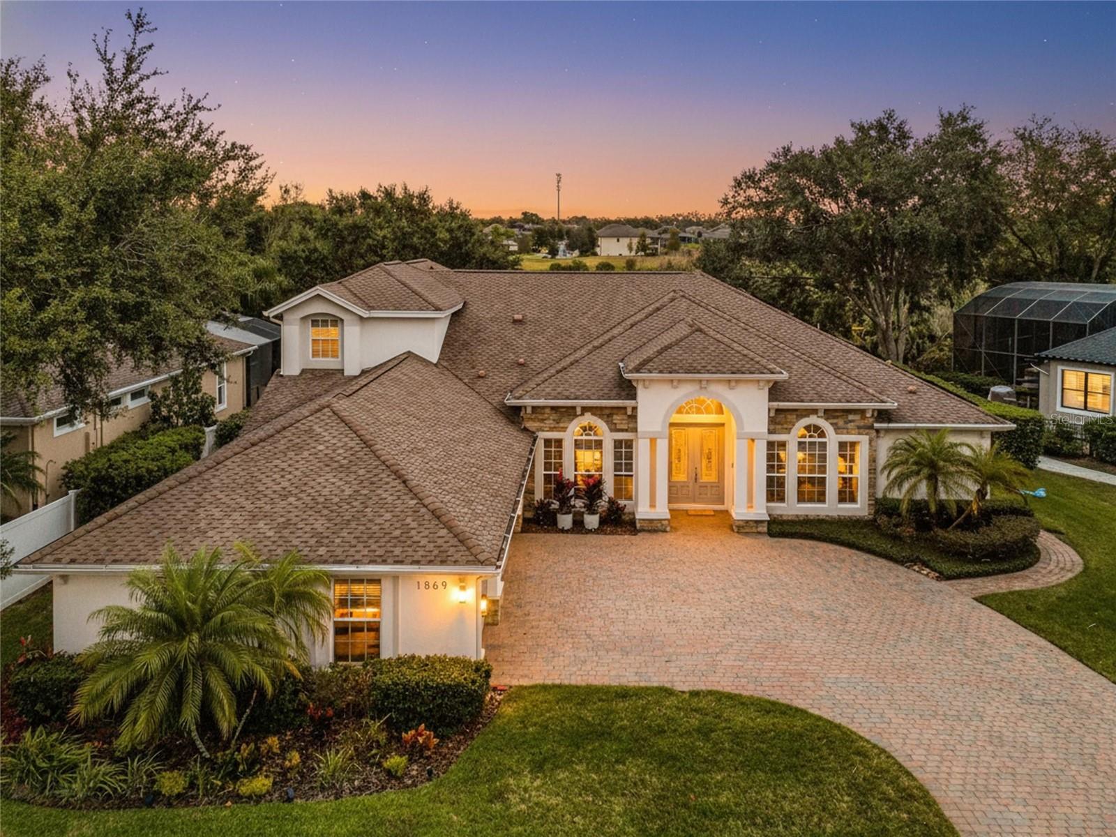 BUCKINGHAM ESTATES - Residential