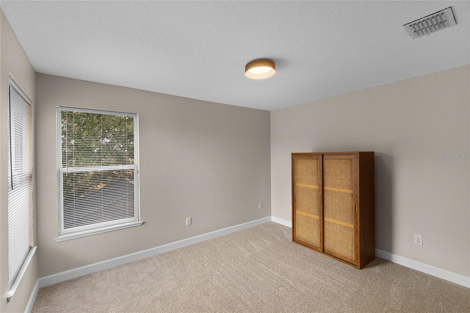 BUCKINGHAM ESTATES - Residential