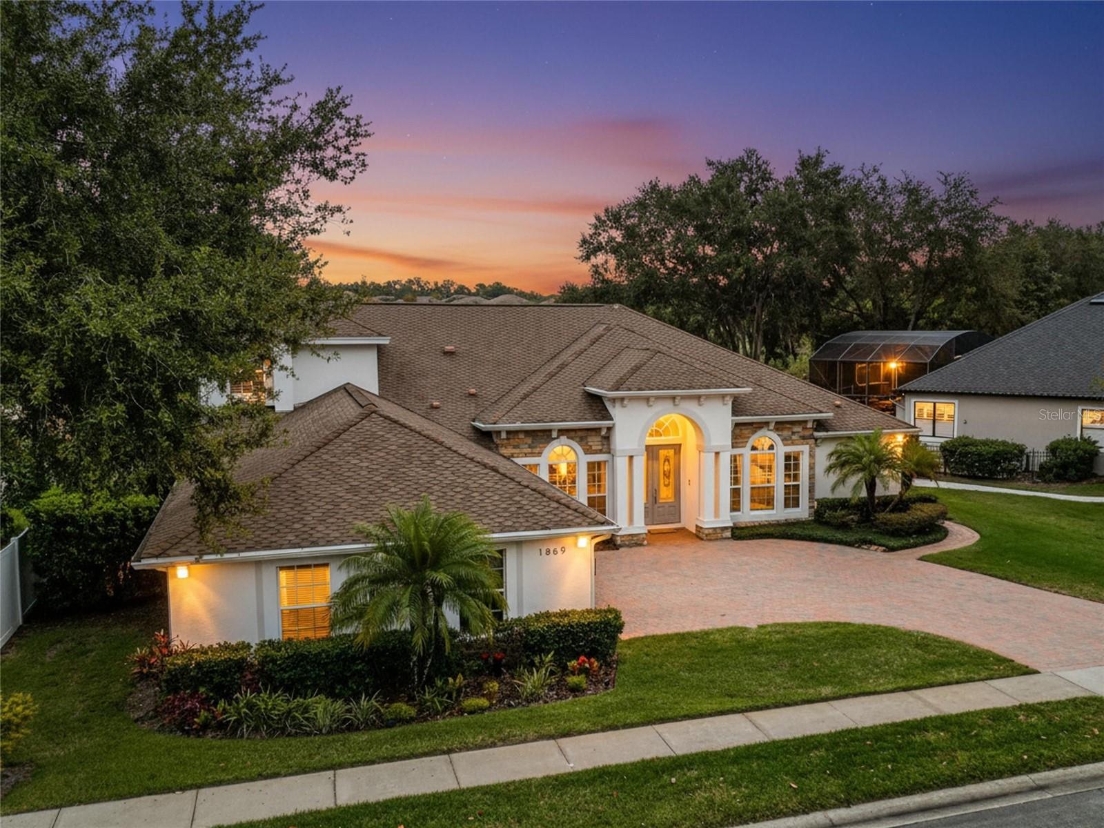 BUCKINGHAM ESTATES - Residential