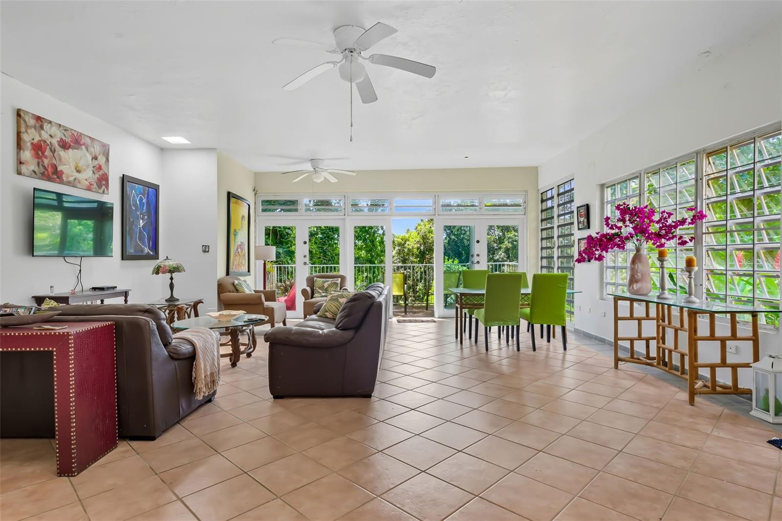 HOUSE OF THE FUTURE - Residential