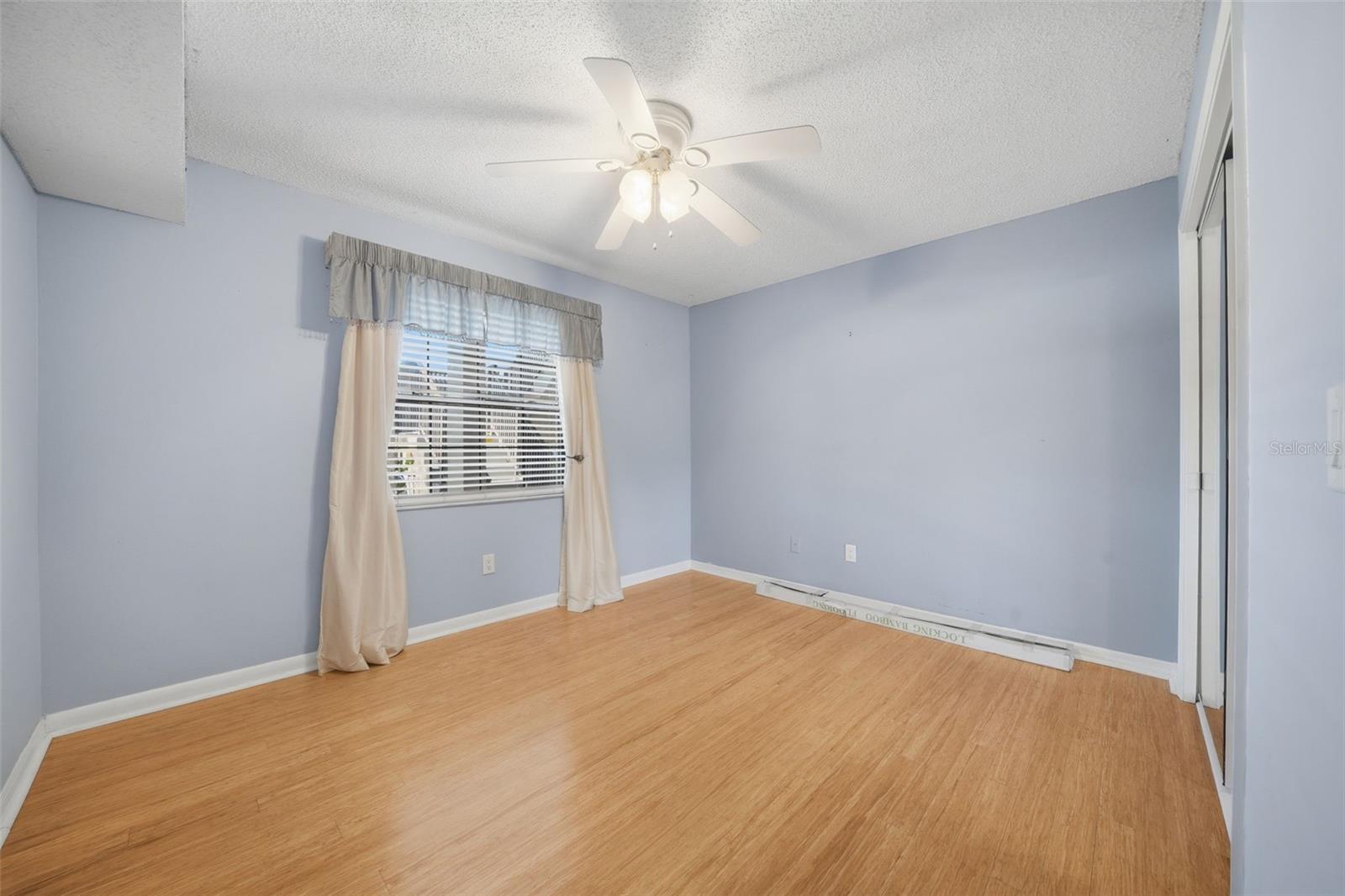 FOREST PARK CONDO - Residential