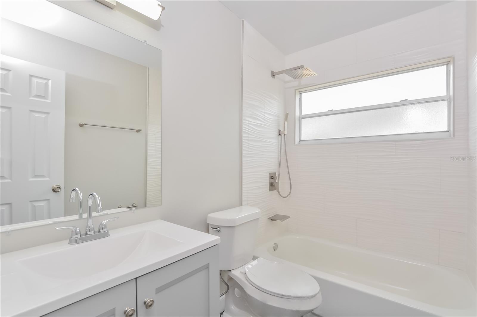 GROVEVIEW VILLAGE 2ND ADD REP - Residential Lease