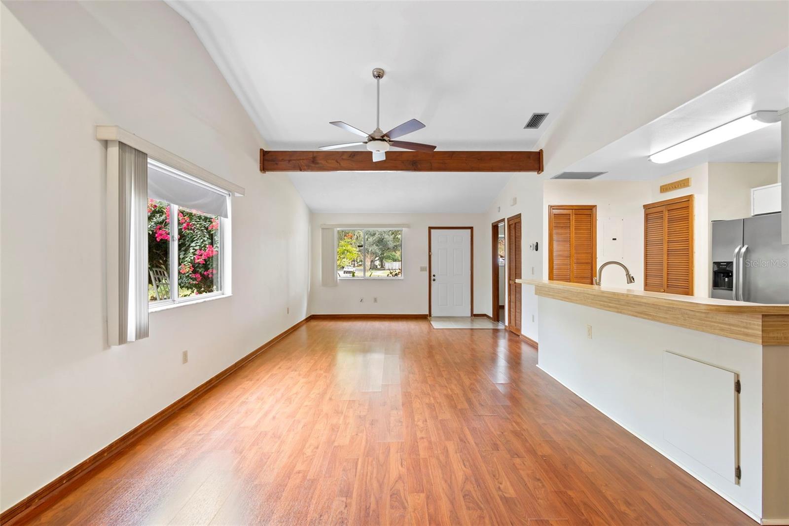 DOVER CIRCLE - Residential