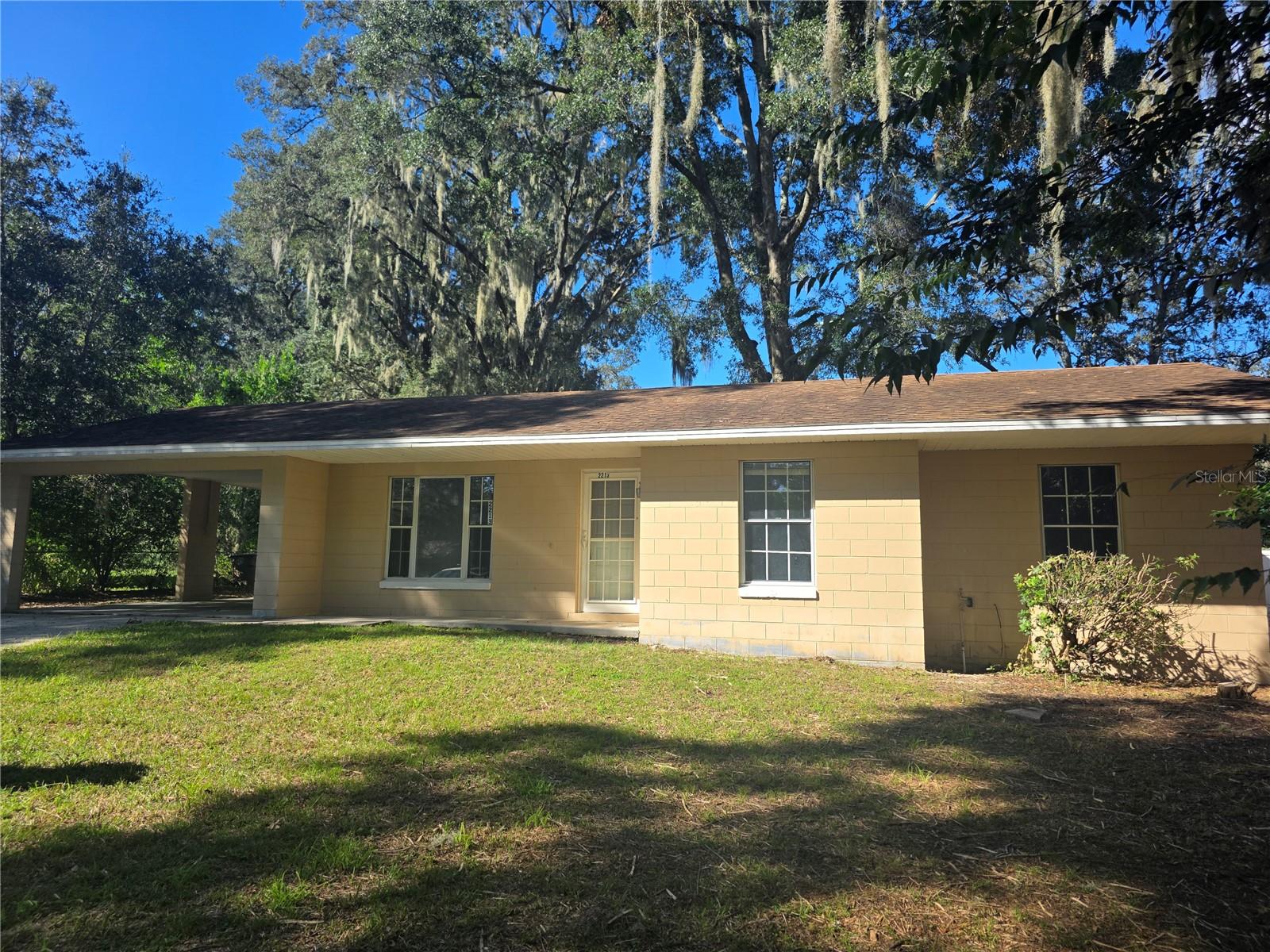 If you've been searching for a rental that offers balance, character, and central location, this home is it. This 3-bedroom, 1.5-bath home features a functional design, laundry room, and a carport for protected parking. With a newly painted interior, this home offers charm, comfort, and a neat floor plan.
Location matters, and 2213 NE 36th Pl delivers. You'll be in Northeast Ocala with quick access to shopping, dining, and schools in the area. Major roads provide a straight path to Downtown Ocala, which is only about 15 minutes away, along with medical facilities, parks, and community amenities nearby.
RENTAL TERMS
First month's rent and security deposit required
Pet-friendly with restrictions
Property rented as-is