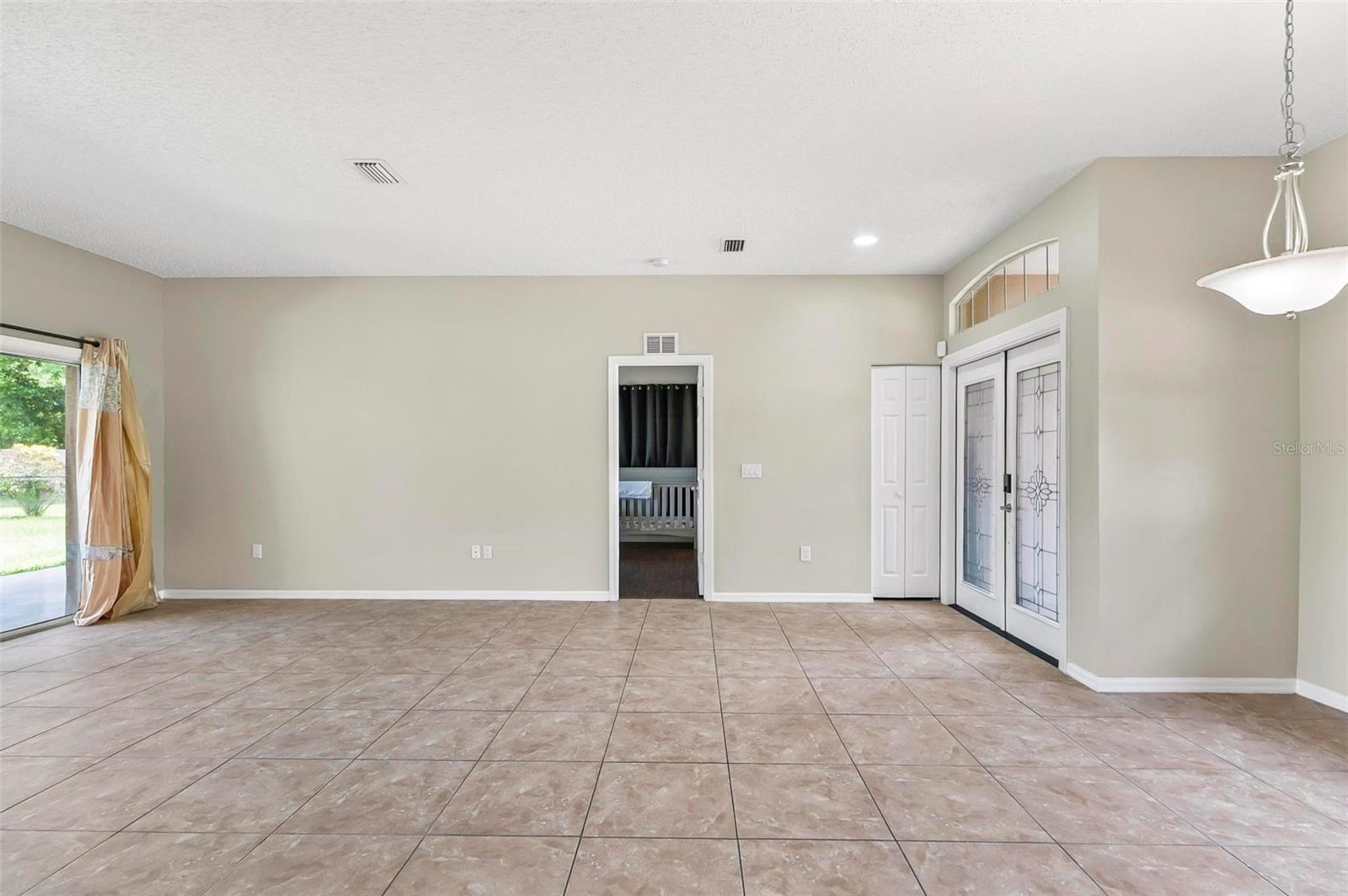 146 FENIMORE LANE