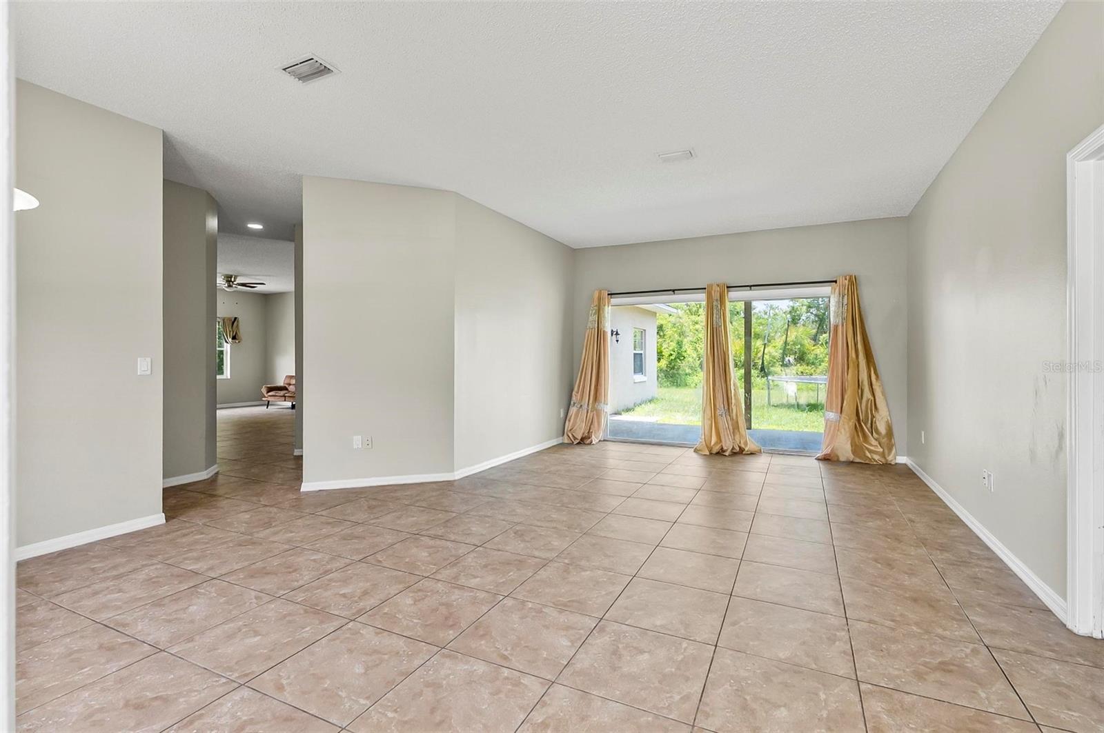 146 FENIMORE LANE