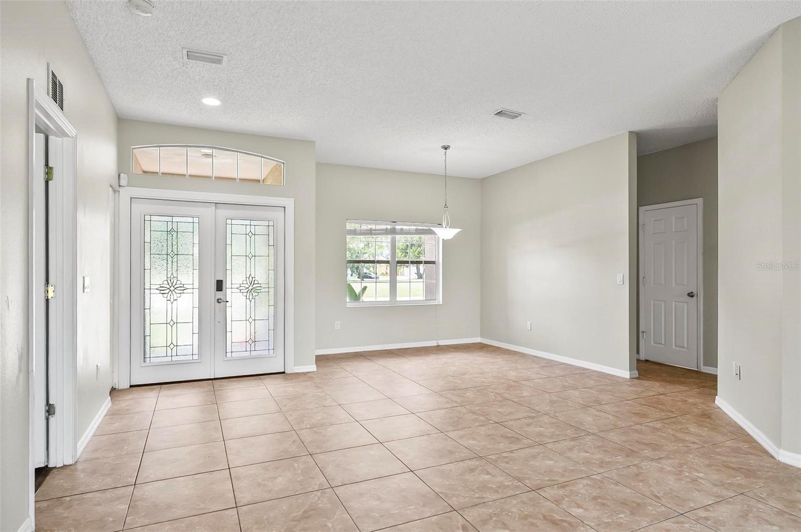 146 FENIMORE LANE