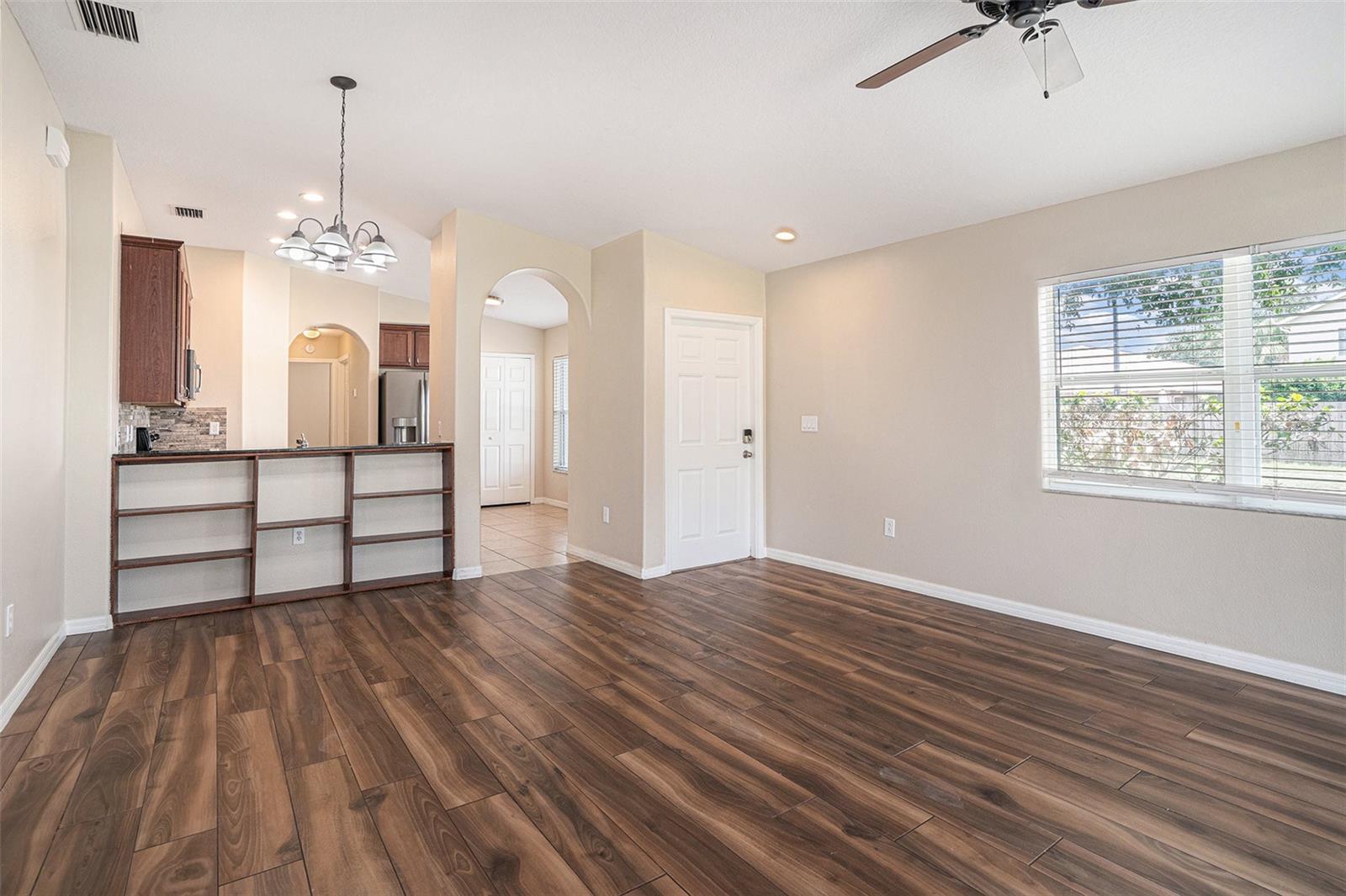 3319 THISTLEDOWN LANE