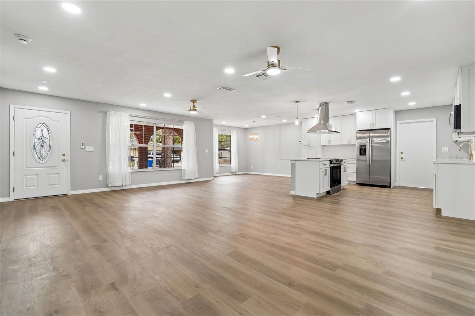 BRANDON EAST SUB UNIT - Residential