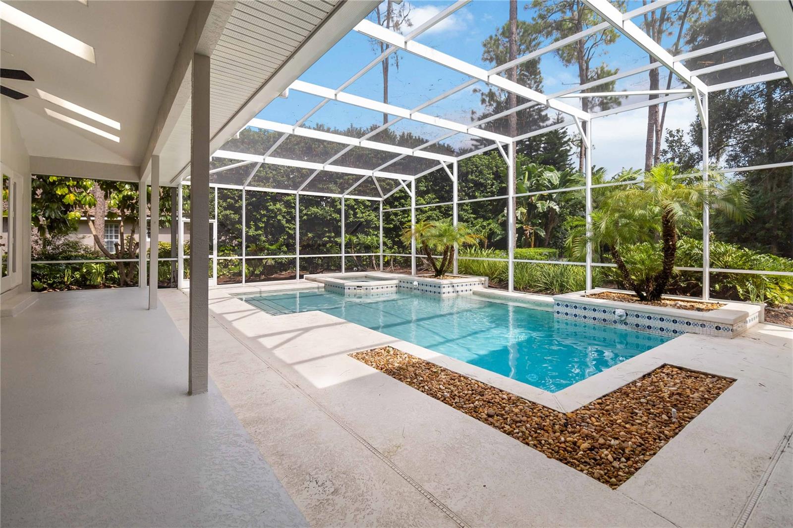 TOREY PINES - Residential Lease