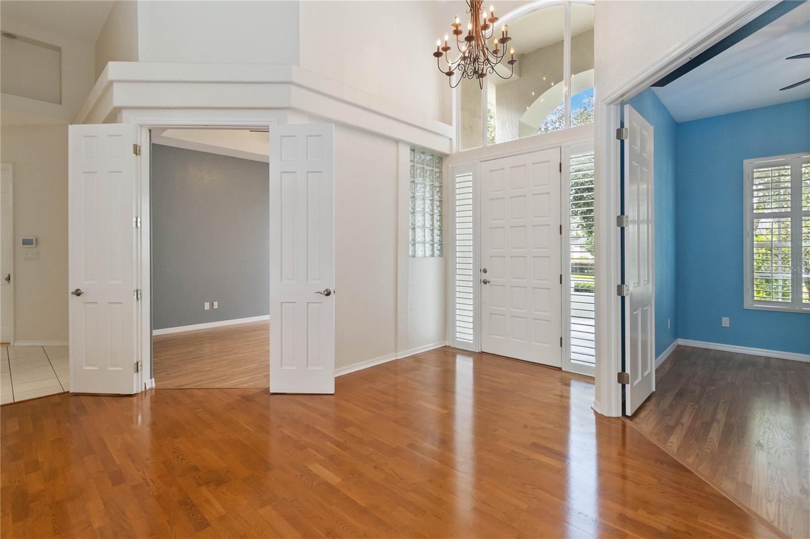 TOREY PINES - Residential Lease