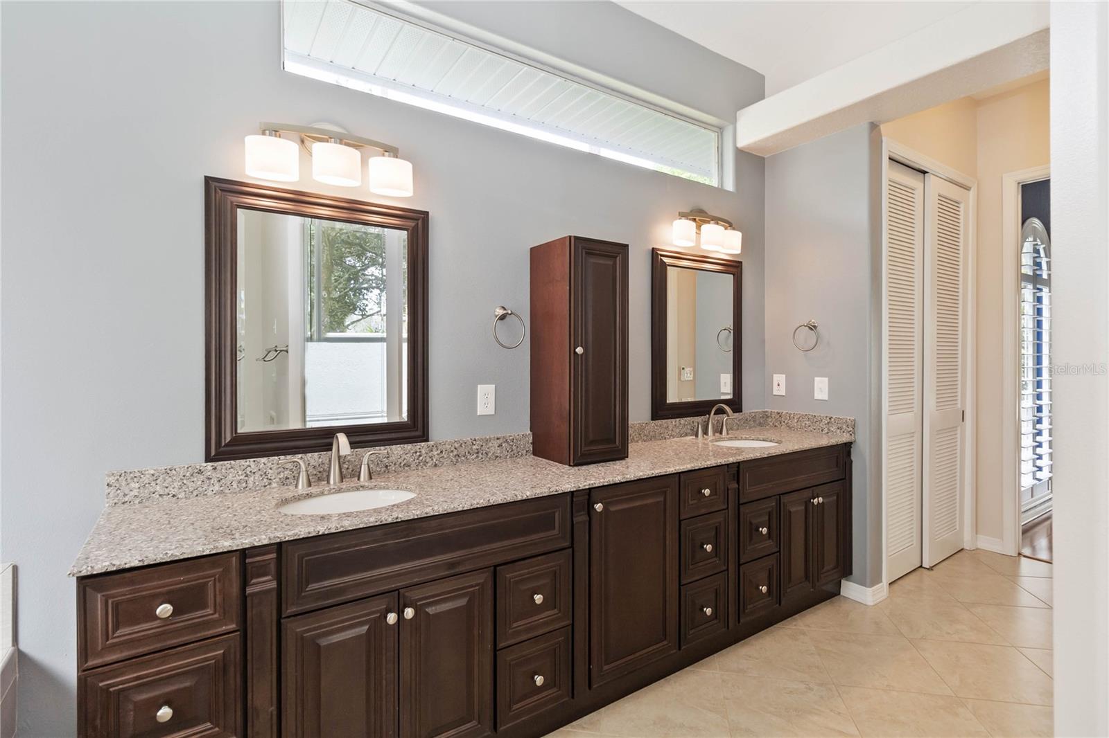 TOREY PINES - Residential Lease